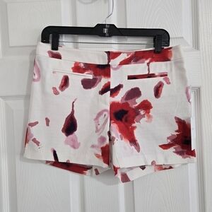 Dalia Cotton Shorts Women's Size 6(S) Mid-Rise Modern Fit Floral Print